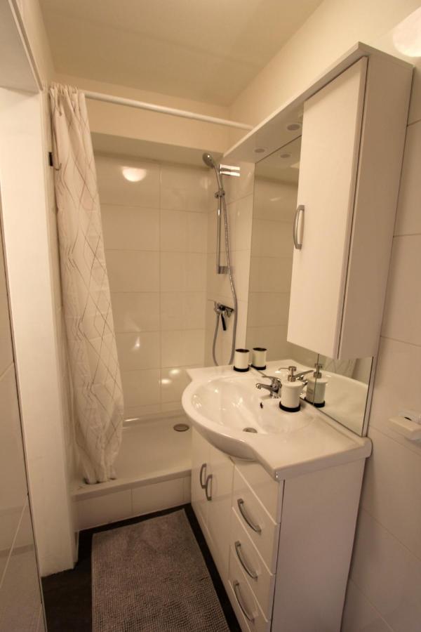 Wunderschoen Zwischen Ortsausgang Und Waldesrand Gelegene, Schoene Apartments Херцогенрат Экстерьер фото